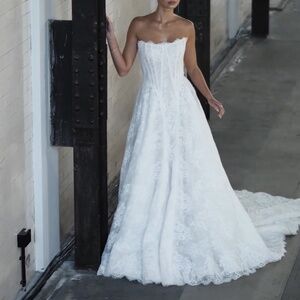 Alena Leena Dahlia Chantilly Lace Wedding Dress